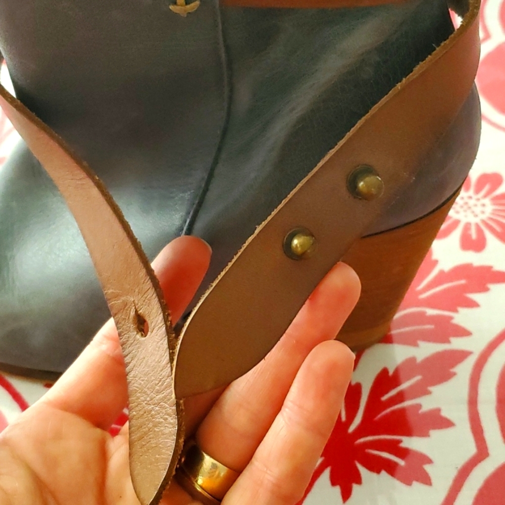 CHIO genuine leather ankle boots sz 6.5 - Picture 14 of 14